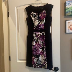 Short black and floral dress, White House Black Market